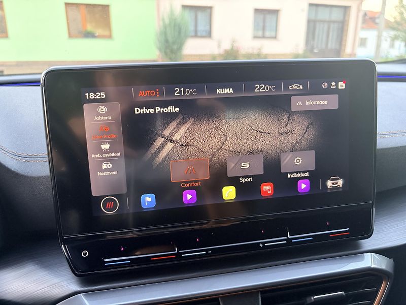 Cupra Formentor 1.5TSI 110KW DSG LED - fotka 37 z 54
