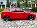 Volvo V40 2.0 D3 R-DESIGN MANUÁL TAŽNÉ - náhled 11