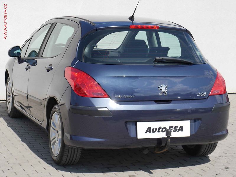 Peugeot 308 (2008) 1.6HDi, AC, tažné - fotka 6 z 16