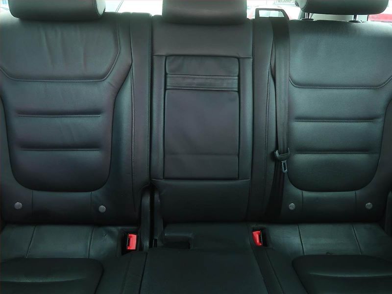 Volkswagen Touareg (2011) 3.0 TDI, 4X4, Automat - fotka 10 z 16