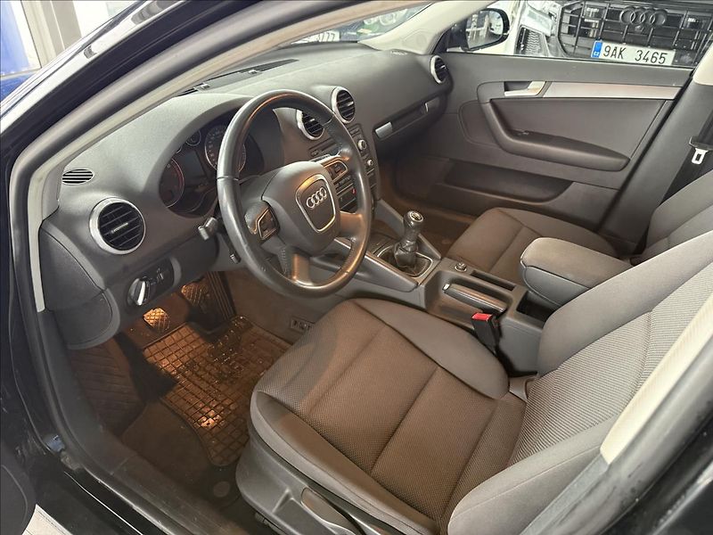 Audi A3 1,2   TFSI 77kW - fotka 7 z 21