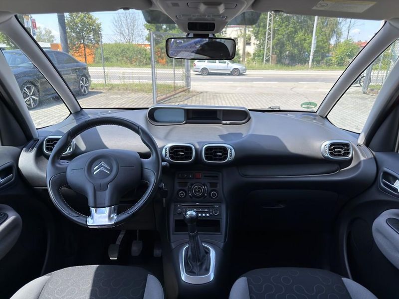 Citroën C3 Picasso 1.6i 88 kW klima, serviska - fotka 8 z 14