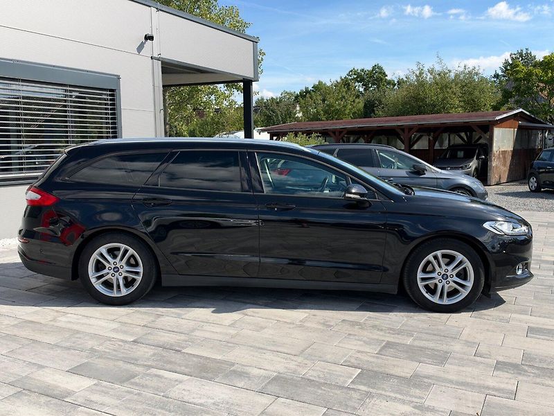 Ford Mondeo (2016) Bussines 2.0 TDCi 110kW - fotka 4 z 32