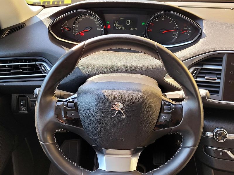 Peugeot 308 HDi DIGIKLIMA,MÁLO NAJETO    - fotka 41 z 47