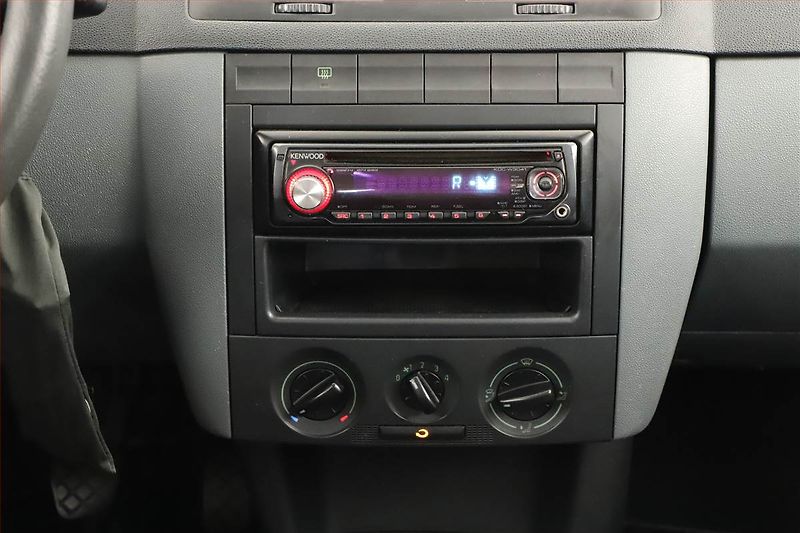 Škoda Fabia (2003) 1.2, po STK, za super cenu - fotka 9 z 10