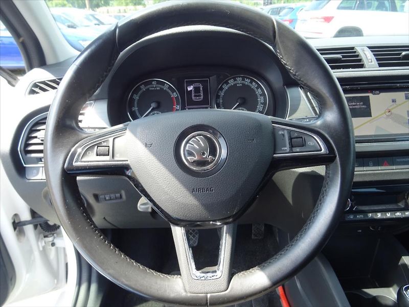 Škoda Fabia 1,0 TSi 70 kW  Clever - fotka 26 z 32
