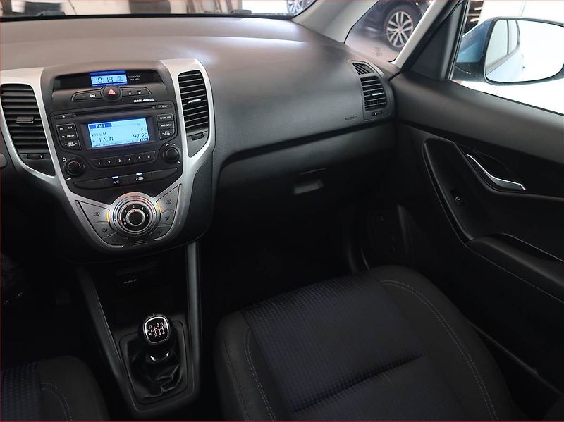 Hyundai ix20 (2014) 1.6 CVVT, ČR,1.maj, Serv.kniha - fotka 8 z 18