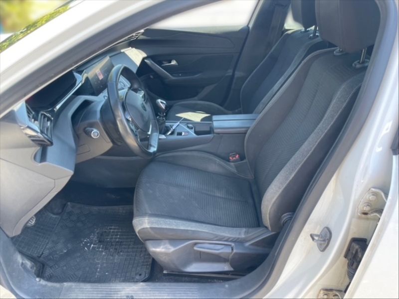 Peugeot 308 1,5 BHDI Active Pack - fotka 7 z 11