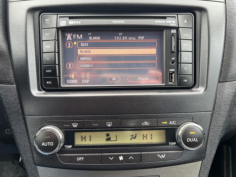 Toyota Avensis SOL 1.8 VVT-i NAVI KLIMA ALU - fotka 22 z 45