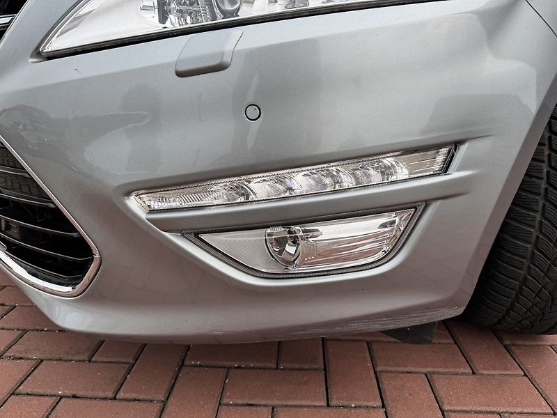 Ford Mondeo (2013) 1.6i EcoBoost Titanium Xenony - fotka 39 z 50