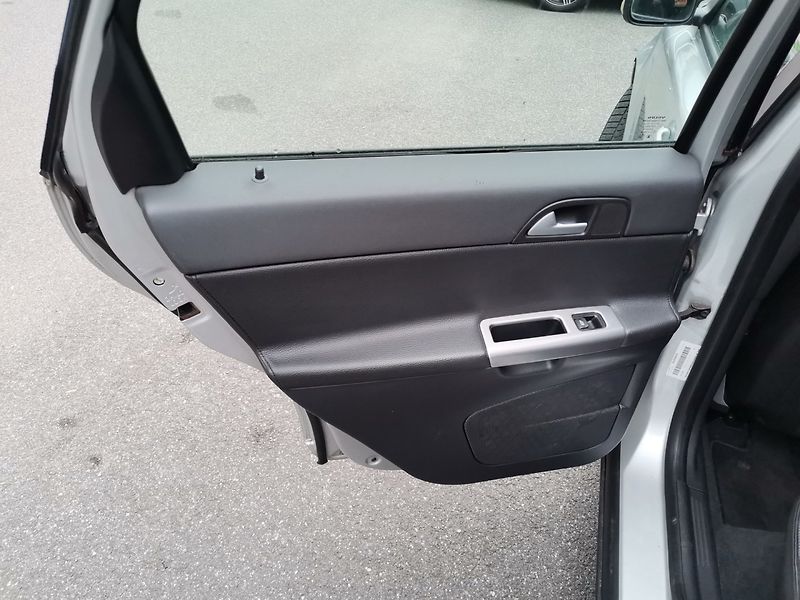 Volvo V50 (2005) 2.0d 100kw AC Tempomat Tažné - fotka 16 z 25