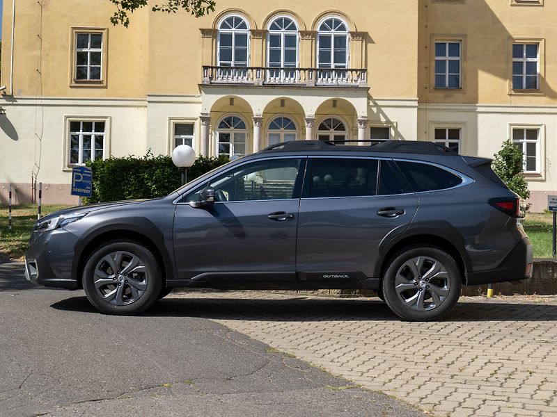 Subaru Outback 2.5i 4WD Comfort Skladem - fotka 4 z 34
