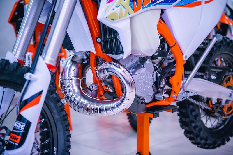 KTM 250 EXC SIX DAYS Nová 0MTH  - fotka 56 z 58