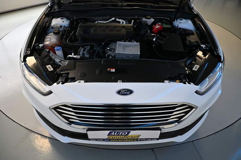 Ford Mondeo (2022) 2.0 140 KW LED ACC SONY Tažné - fotka 33 z 36