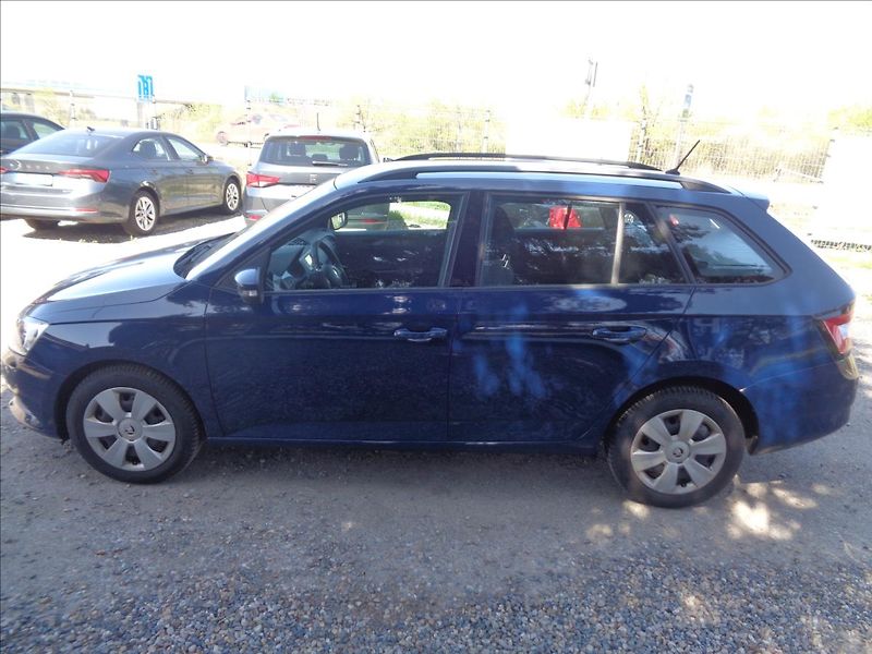 Škoda Fabia 1,2 - fotka 13 z 19