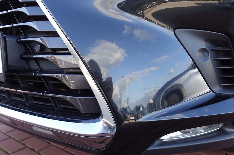 Lexus NX 300h 2,5HSD AWD PRESTIEGE SAFETY - fotka 32 z 34