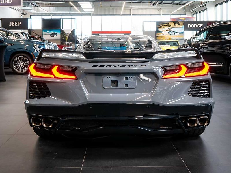 Chevrolet Corvette (2024) 6.2 Stingray C8 3LT Z51 Coupe - fotka 5 z 39