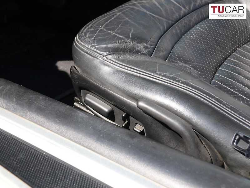 Chevrolet Corvette (2002) 5.7 V8 Targa  - fotka 20 z 22