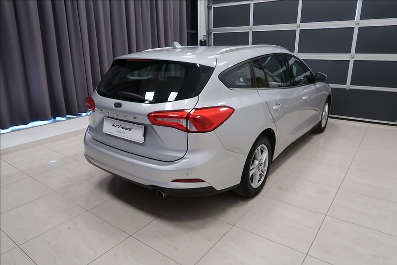 Ford Focus 1,5 TDCi NAVI VÝHŘEV VOLANTU - fotka 4 z 23