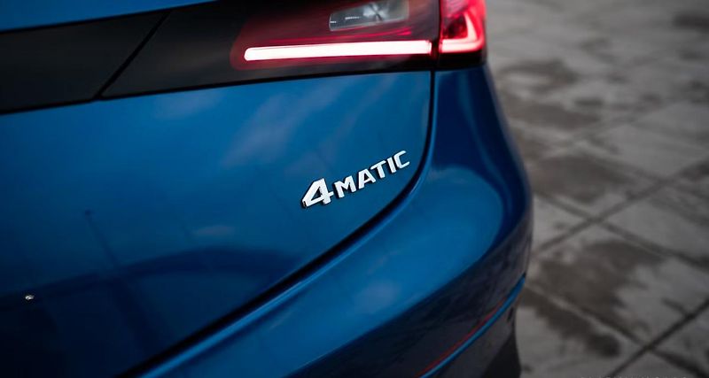 Mercedes-Benz CLE 300 4M AMG 360k Světlý inter.  - fotka 20 z 21