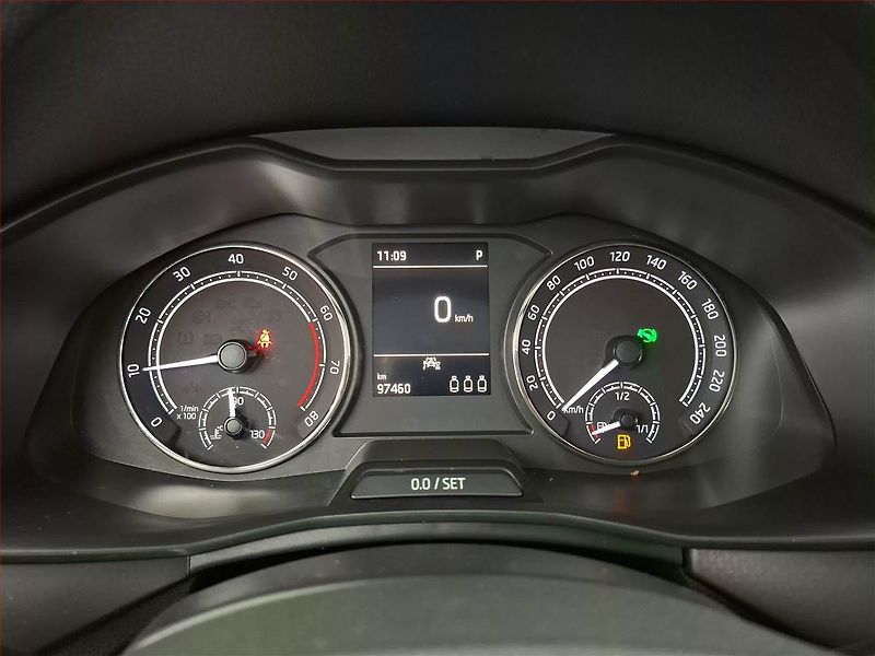 Škoda Kamiq (2021) 1.0 TSI, Automat, Serv.kniha - fotka 11 z 21