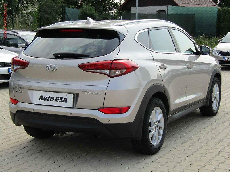Hyundai Tucson (2017) 1.7TGDi, 2.maj,ČR, AC, temp - fotka 4 z 17