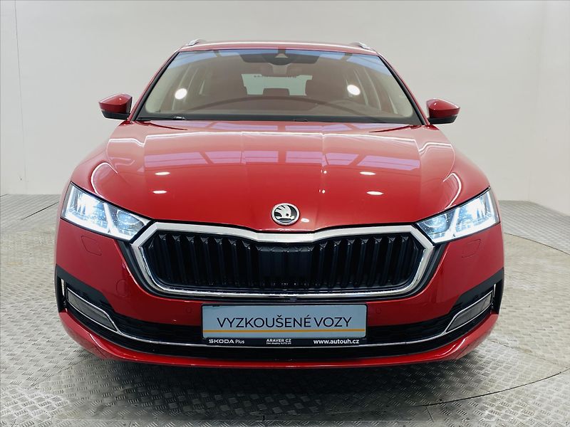 Škoda Octavia 2,0 TDI DSG 110kW Style Plus - fotka 4 z 25