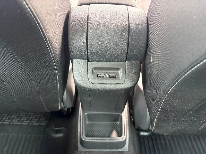 Škoda Fabia (2023) Combi 1.0 TSI / 70kW / AMBITIO - fotka 29 z 31