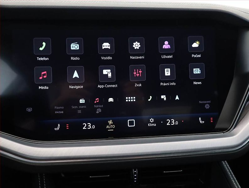 Volkswagen Touareg (2024) 3.0 TDI - fotka 14 z 21