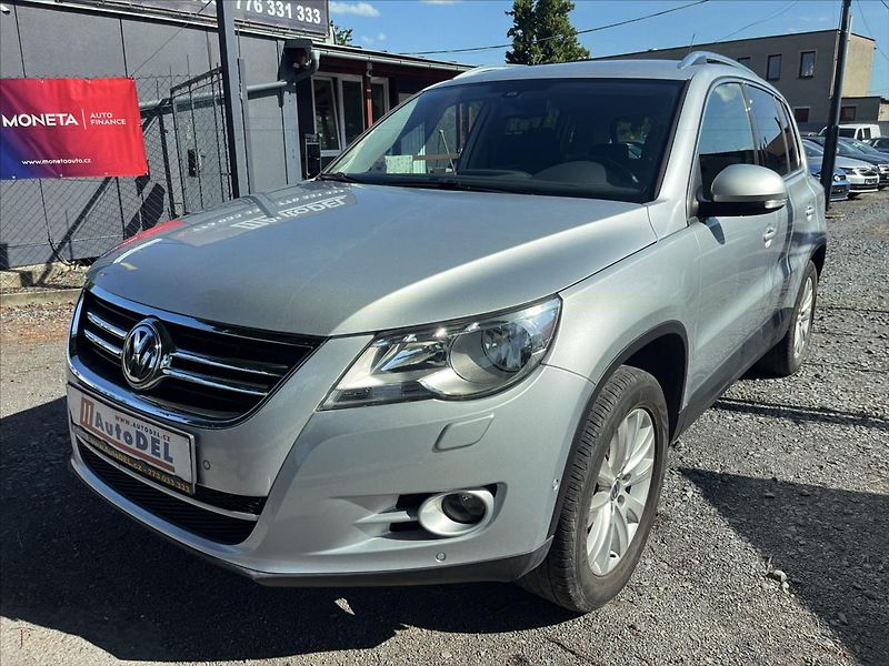 Volkswagen Tiguan 2,0 TDi DSG  4x4,Servis,Senzor - fotografie inzerátu