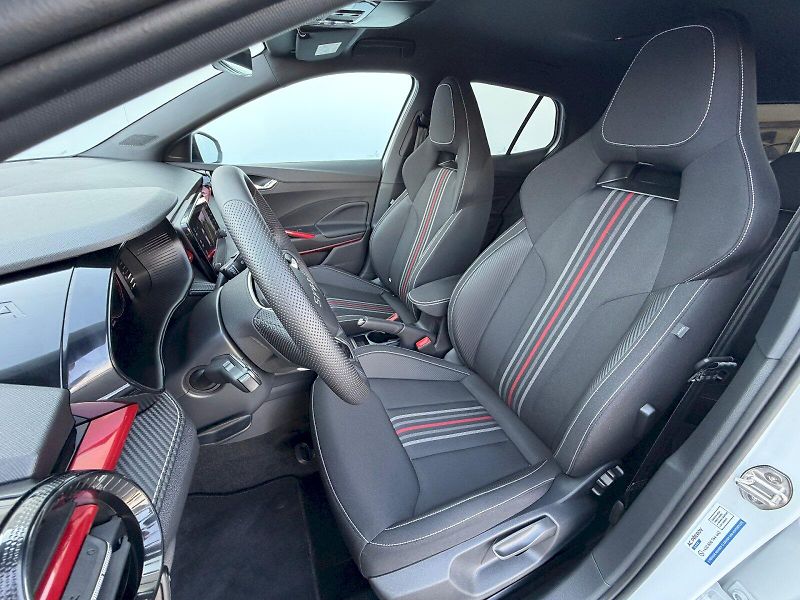 Škoda Fabia (2025) 1.0 TSI 85kW Monte Carlo - fotka 6 z 35