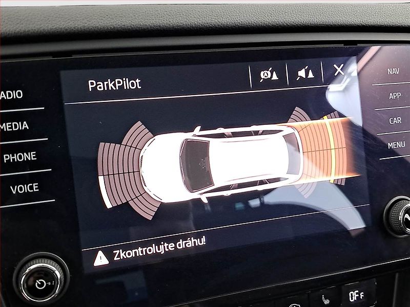 Škoda Octavia (2018) Style Plus 1.6 TDI, Automat - fotka 16 z 21