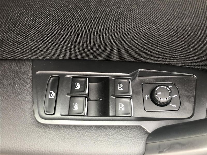 Volkswagen Tiguan Allspace 1,5 TSi 110kW 7DSG LIFE  REZER - fotka 22 z 31