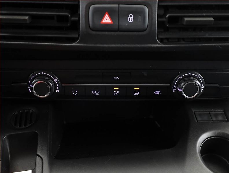 Citroën Berlingo (2021) Maxi 1.5 BlueHDi, 3Místa - fotka 11 z 15