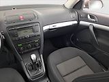 Škoda Octavia (2008) Scout 2.0 TDI, 4X4, Tempomat - náhled 8