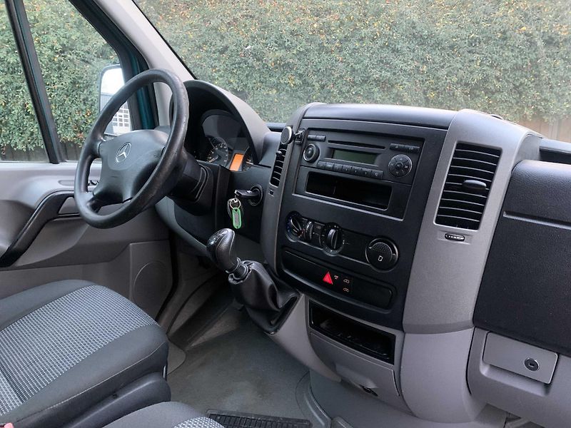 Mercedes-Benz Sprinter 2.1 CDi 70 kW SKŘÍŇ L1H1  - fotka 7 z 12