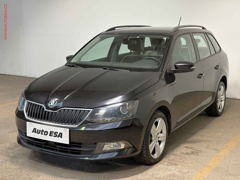 Škoda Fabia (2015) 1.2 TSI, ČR, AC, temp - fotka 3 z 14