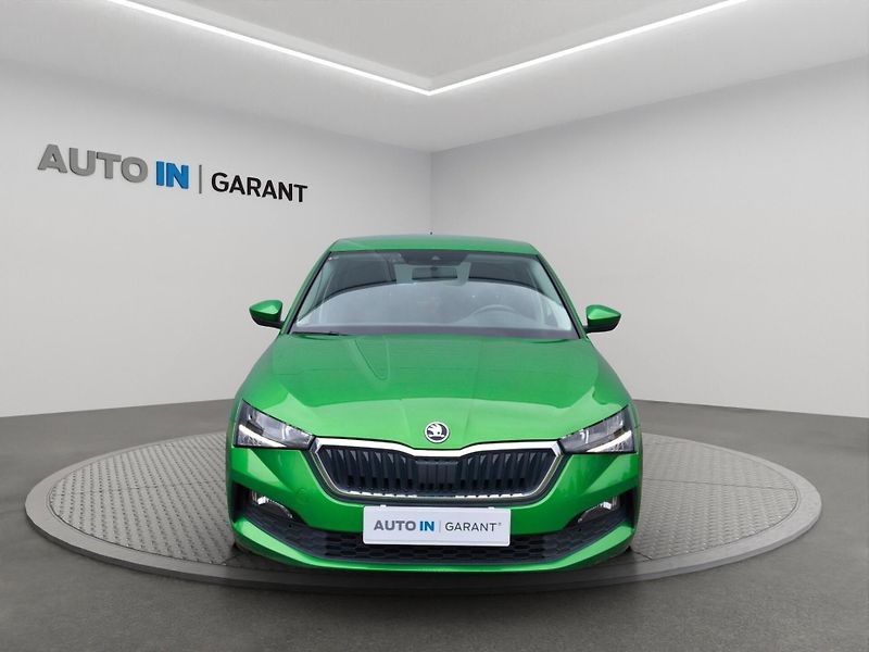 Škoda Scala (2019) 1.6 TDI 85kW, ČR - fotka 2 z 21