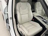 Volvo XC90 B5 AWD ULTIMATE BRIGHT 7 MÍST  - náhled 22