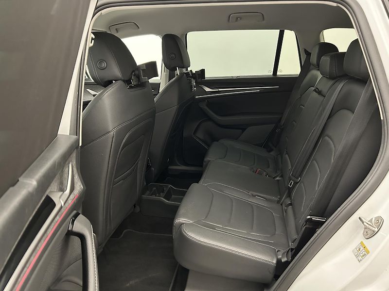 Škoda Kodiaq 2.0 TDI 4x4 Exclusive Selectio - fotka 17 z 23
