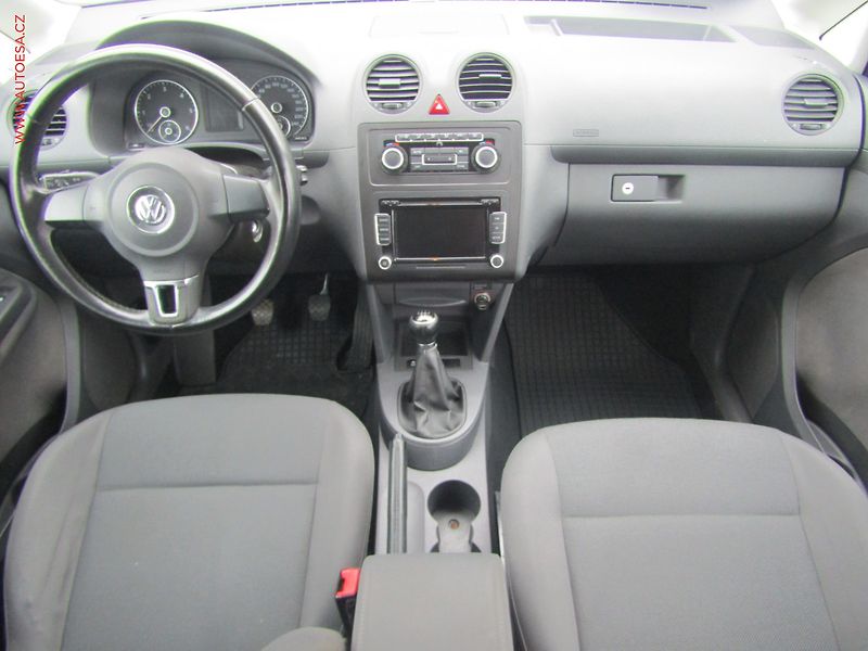 Volkswagen Caddy (2012) 1.6TDi, ČR, Klima, STK5/28 - fotka 8 z 14