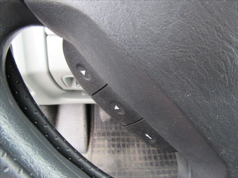 Opel Vivaro 2,0 CDTi 9 míst - fotka 18 z 27