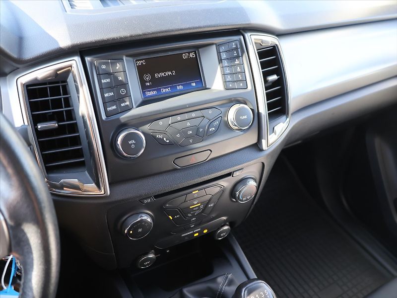 Ford Ranger 2,0 TDCi 125kW tažné CZ DPH - fotka 18 z 31