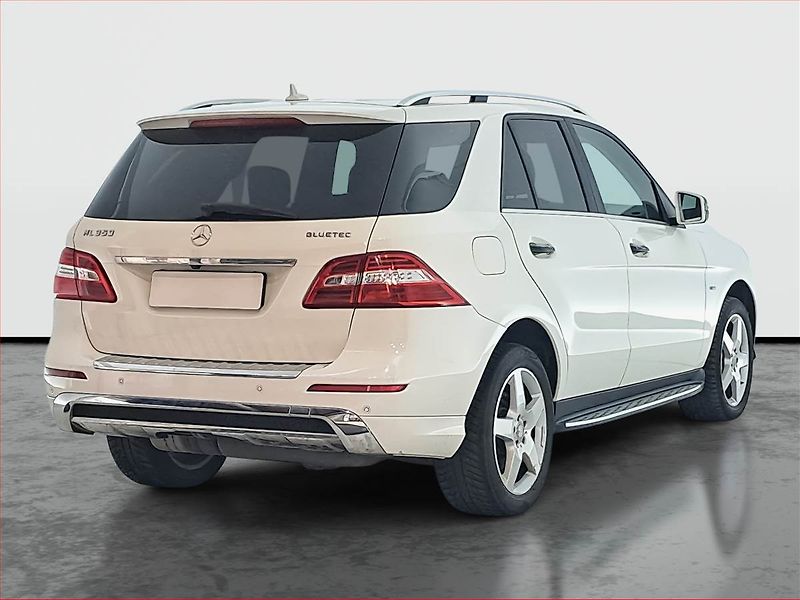 Mercedes-Benz Třídy M (2012) ML 350 BlueTEC, 4X4, Automat - fotka 5 z 21