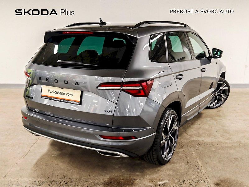 Škoda Karoq (2025) 2.0 TSI 140 kW DSG 4x4 Sportli - fotka 2 z 32