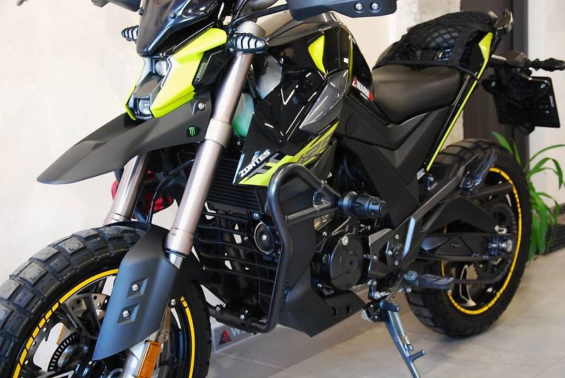 Zontes U 125 (2022) Hyper Trail - původ ČR, po 1. - fotka 18 z 20