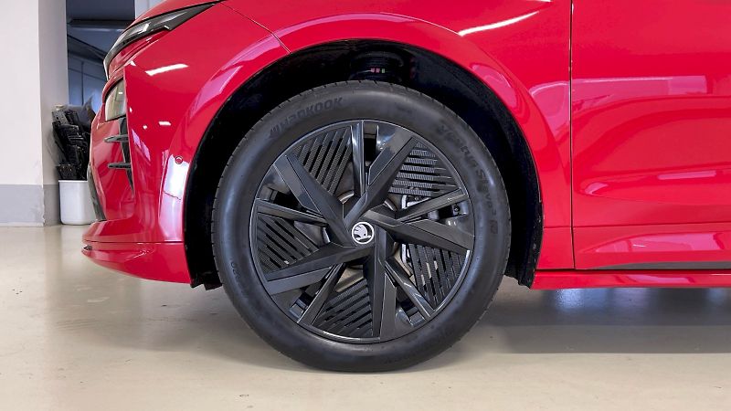 Škoda Enyaq (2025) RS 250KW 4x4 - fotka 10 z 33