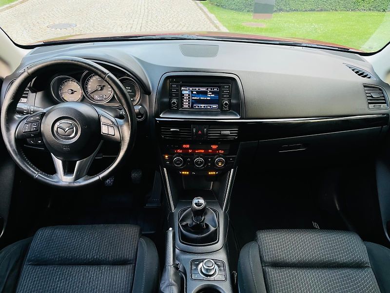Mazda CX-5 2.0i 1.MAJITEL SERVISKA TAŽNÉ - fotka 25 z 42