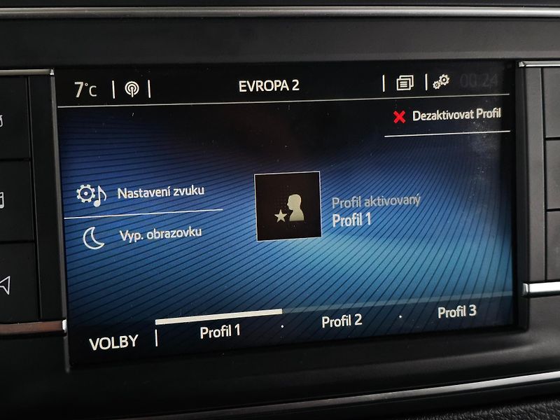 Toyota ProAce (2022) ČR L2 Automat 8 pax Webasto - fotka 16 z 17