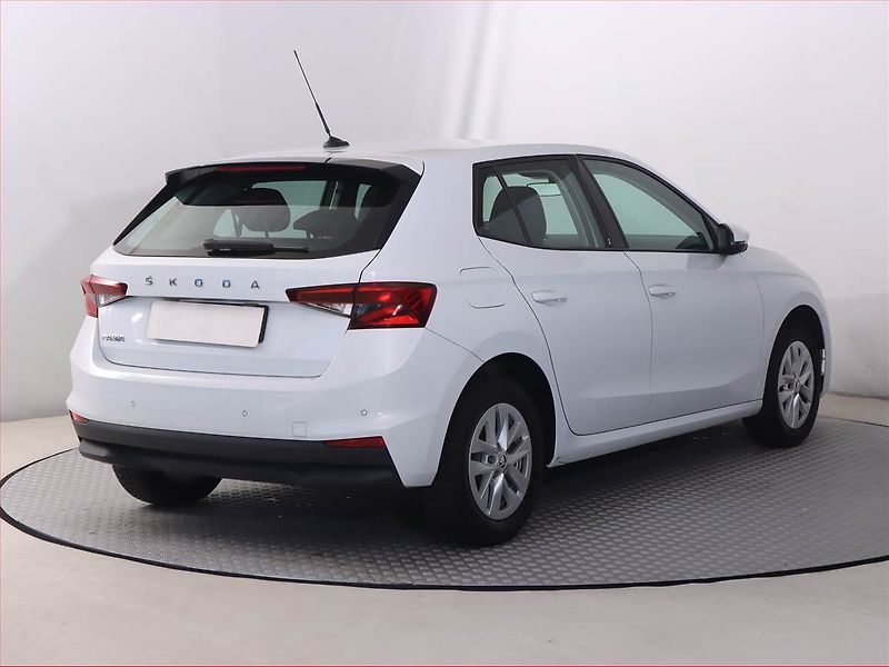 Škoda Fabia (2022) 1.0 TSI, Tempomat - fotka 5 z 20